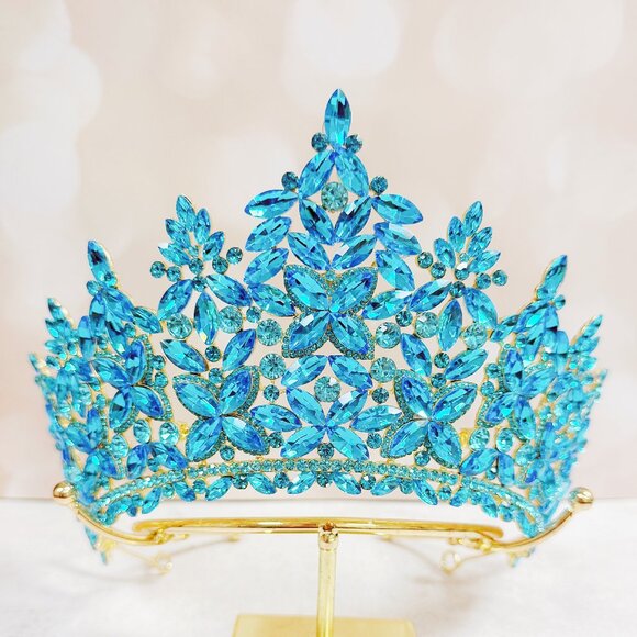 Mermaid crown, Fairy headpiece, bridal wedding crown, stunning gold crown main image 6